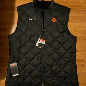 Men’s Nike Clemson vest size large